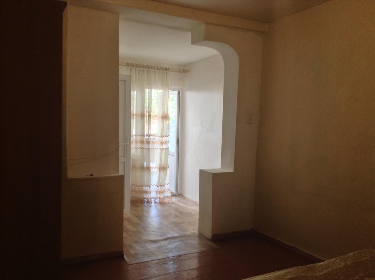 Guest House U Lili Gagra Bagian luar foto